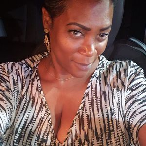 Meet your Posher, Candace